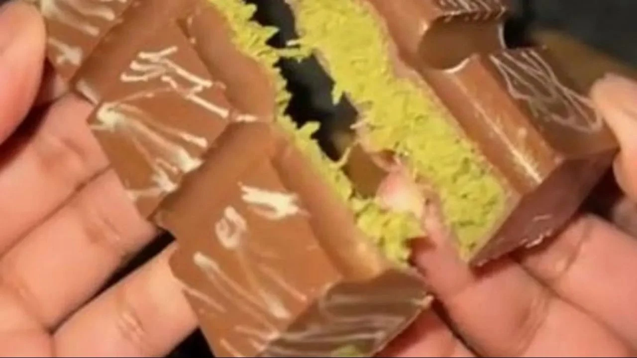 Mustafa Sarıgül Dubai çikolatasına savaş açtı! 'Sakın çocuklar sakın' diyerek uyardı sosyal medya yıkıldı - 2. Resim