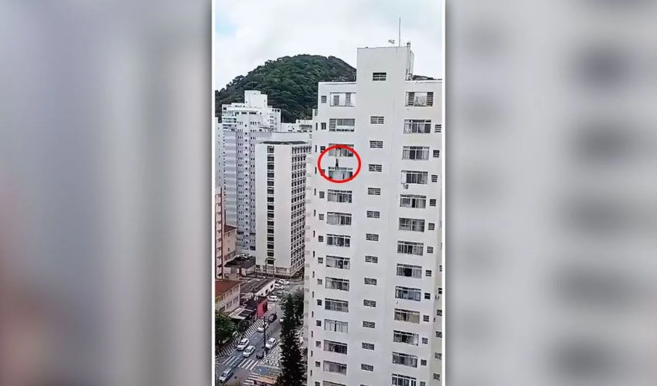 Ölümle burun buruna anlar: 16. katta asılı kaldı şans eseri böyle kurtuldu