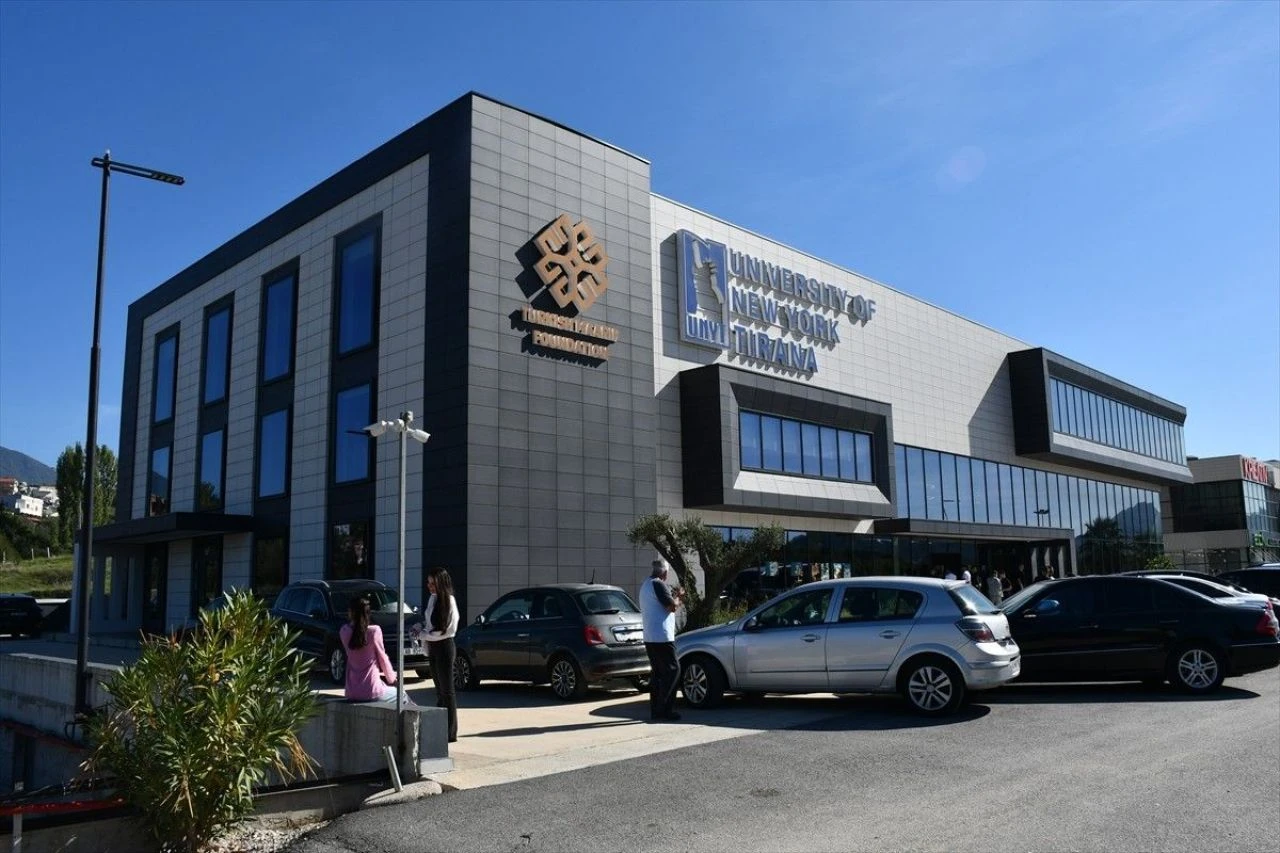 Türkiye'nin yurt dışı eğitim yatırımları devam ediyor! Arnavutluk'ta açılış gerçekleştirildi