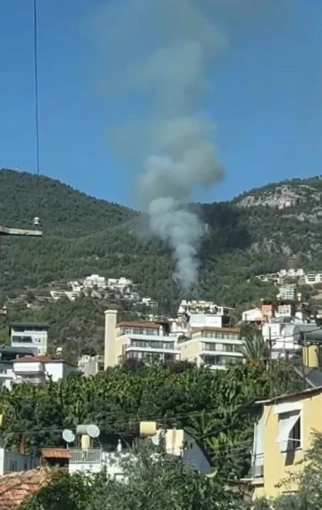 Alanya yangınına havadan da destek sağlanıyor - 3. Resim
