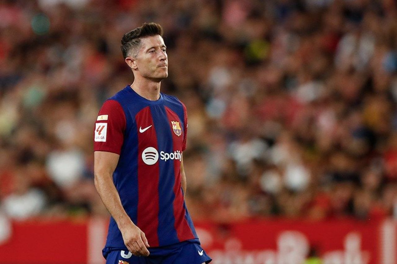 Barcelona Robert Lewandowski'nin transferinde dolandırıldı! - 1. Resim