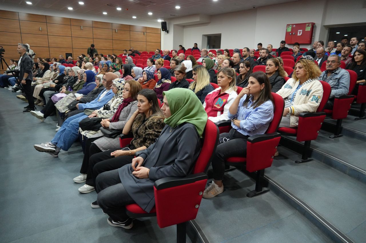 Polisler anneleri uyardı: Çocuğunuz bu 12 kelimeyi kullanıyorsa dikkat! - 1. Resim