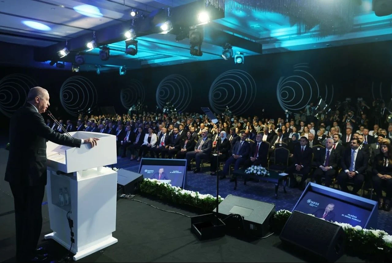 Son dakika | Cumhurbaşkanı Erdoğan net enflasyon mesajı! Yavaş yavaş dizginlenmeye başladı - 3. Resim