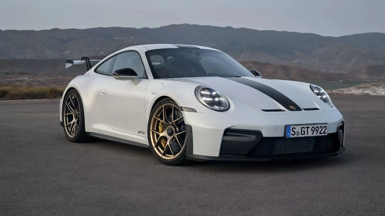2025 Porsche 911 GT3 tanıtıldı! Touring modeli dikkat çekti - 1. Resim