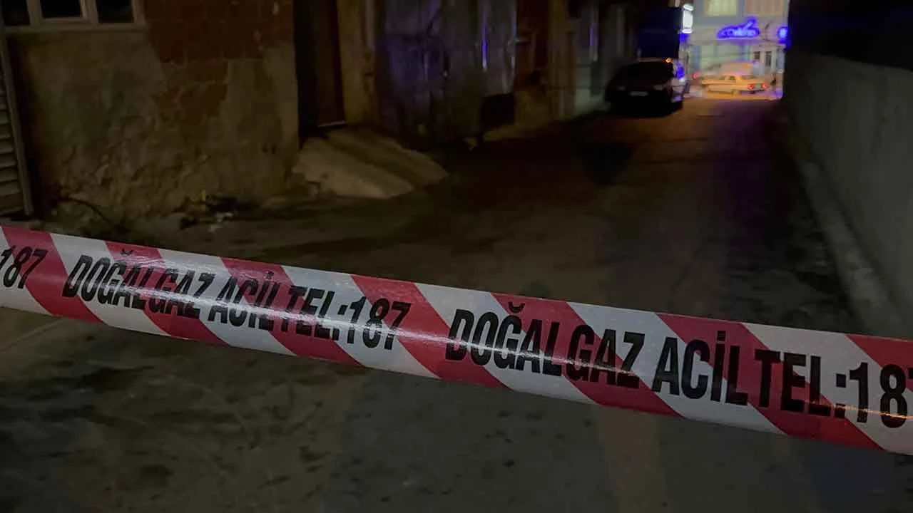 Gebze'de doğalgaz paniği: Birçok noktadan ihbar geldi, ekipler harekete geçirdi - 1. Resim