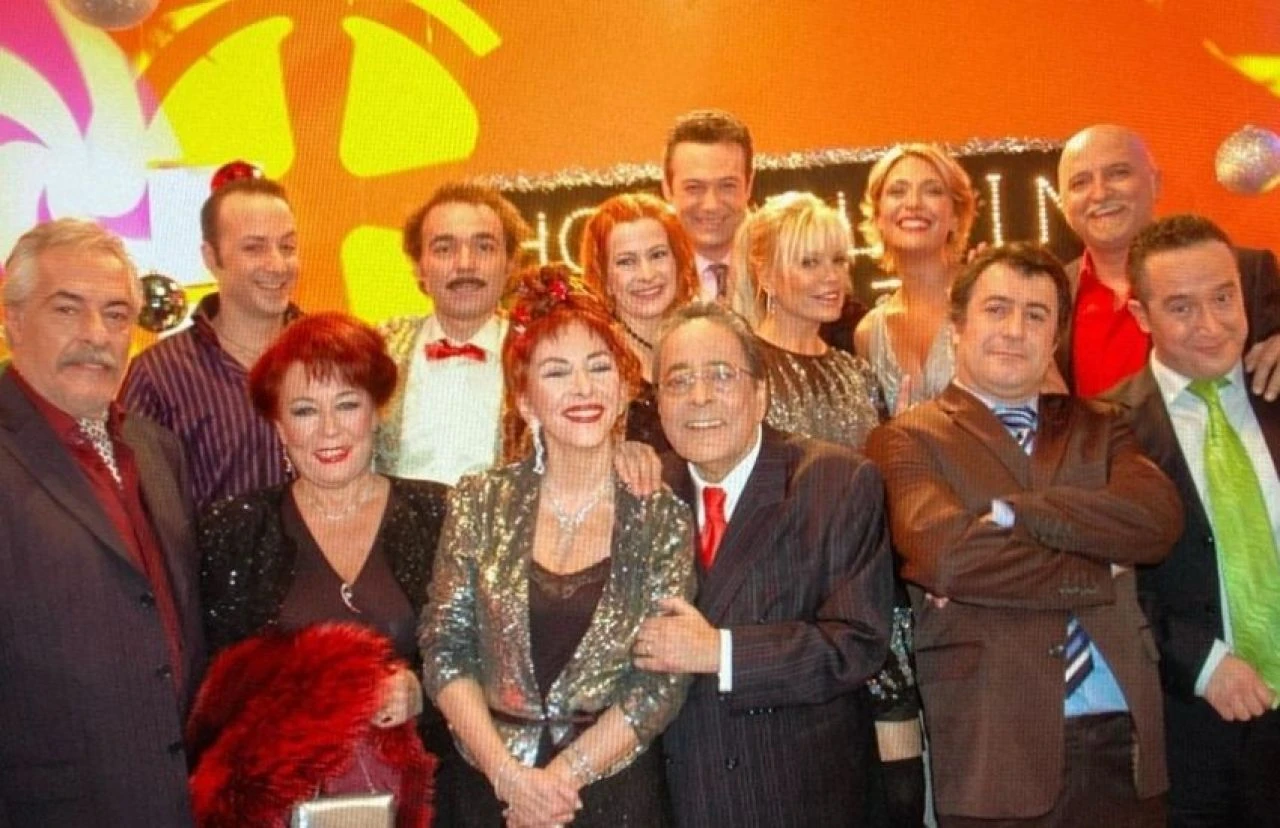 Vural Çelik'in cenaze töreninden ilk görüntüler geldi! Kız kardeşinin sözleri yürek burktu