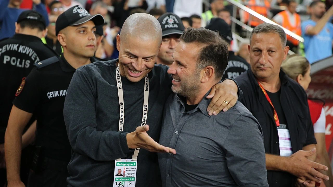 Alex de Souza Antalyaspor'dan ayrılıyor mu?