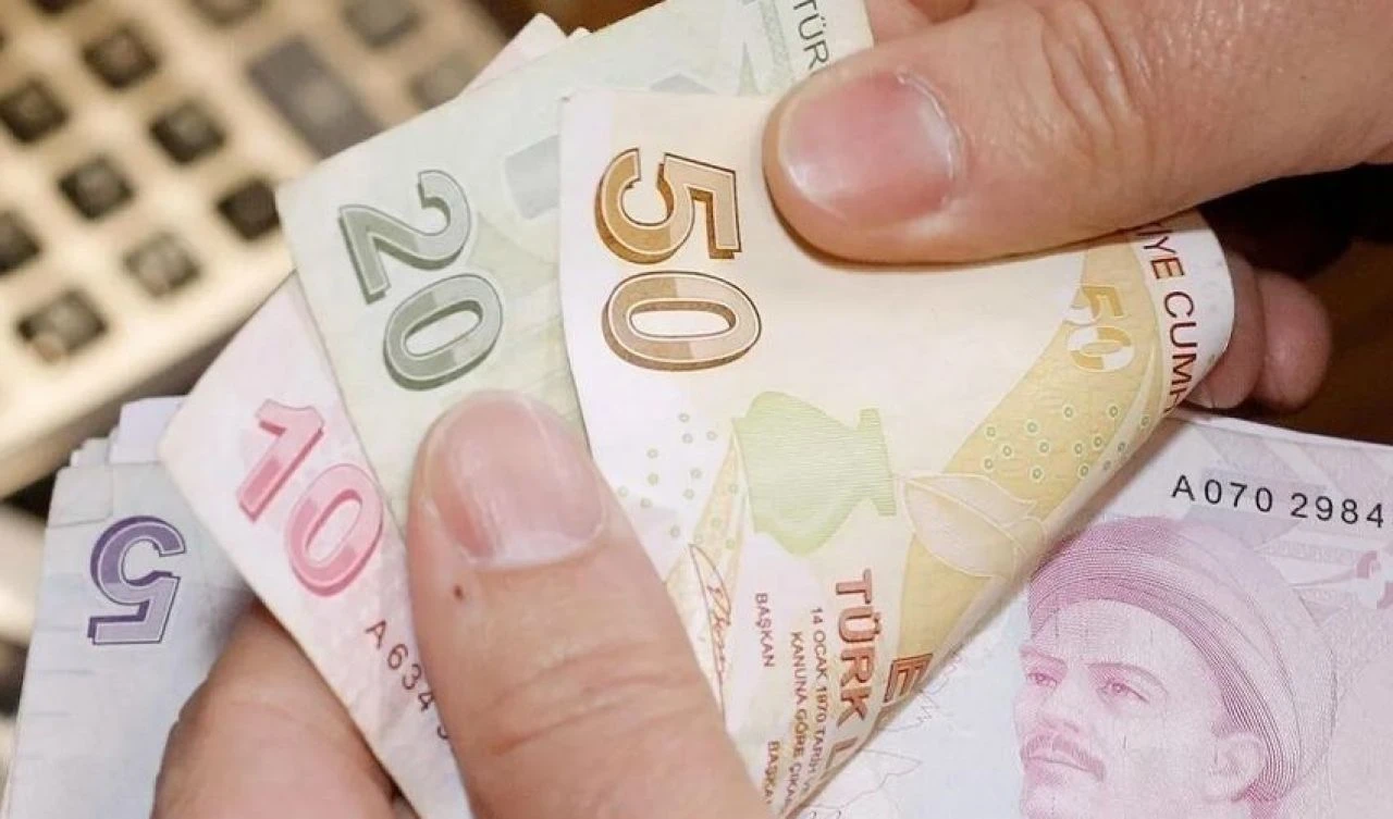 Asgari ücret 2025 zam senaryoları! İşte 8 farklı hesap 8 farklı rakam - 1. Resim