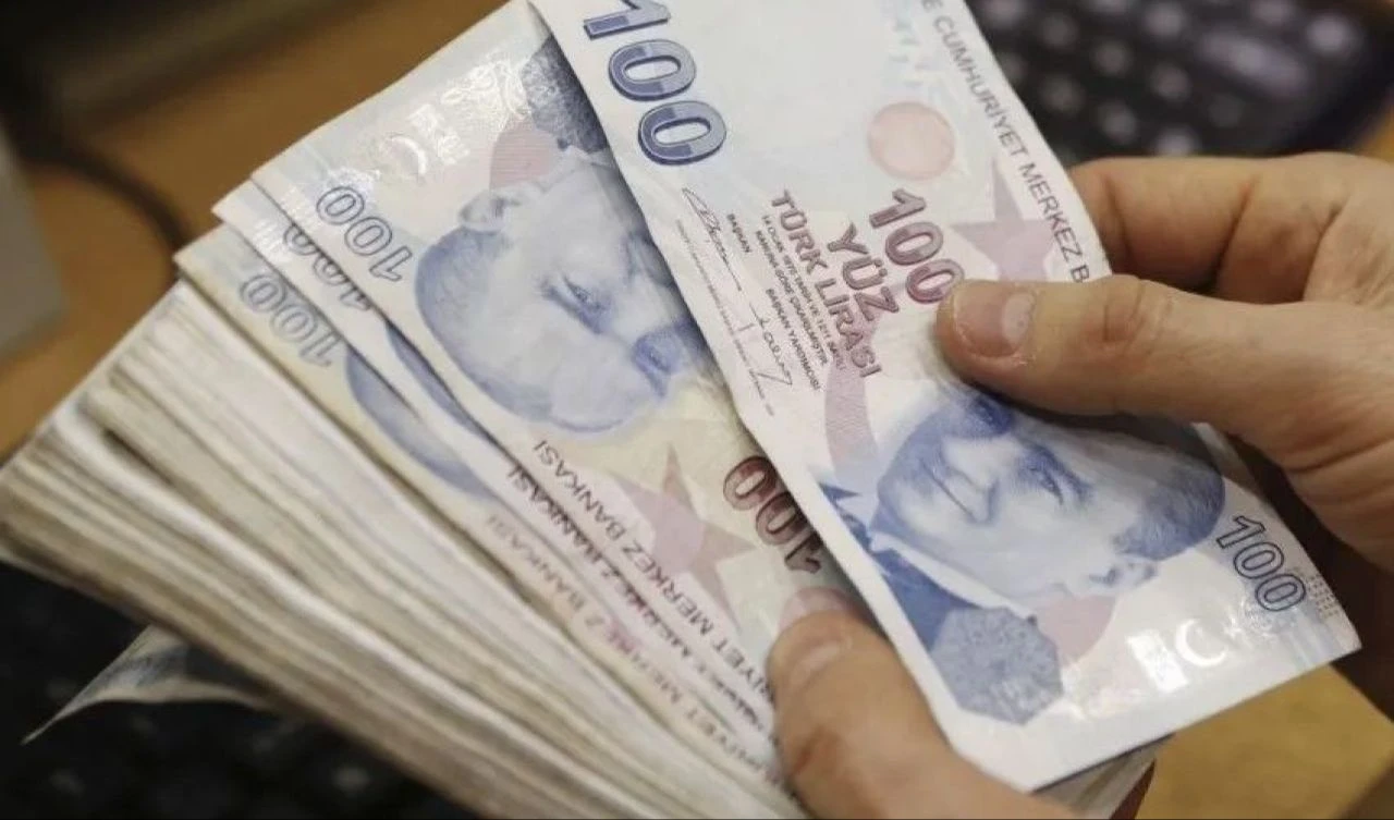 Emekli maaşı sisteminde değişiklik! Prim günleri hesaba katılacak, çifte maaş yatacak