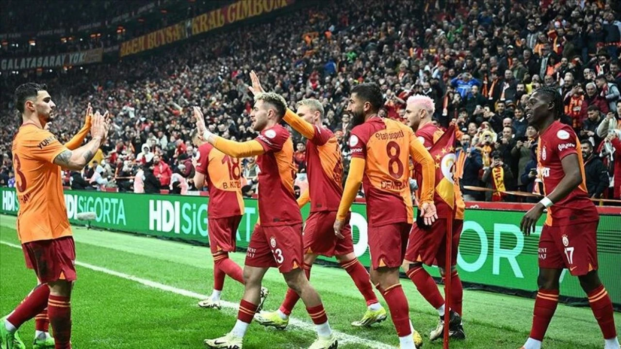 Galatasaray-Beşiktaş derbi tarihi belli oldu - 3. Resim