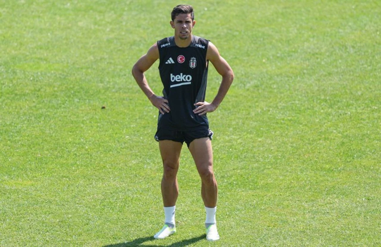 Paulista Beşiktaş-Konyaspor maçında sakatlığı nedeniyle oynamıyor