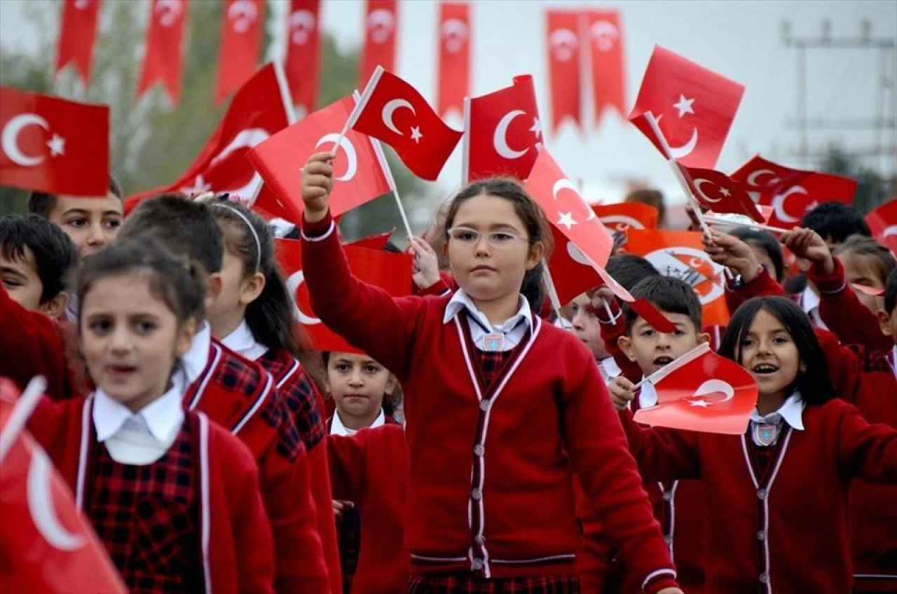 28 Ekim devlet daireleri çalışma saatleri 2024 - 1. Resim