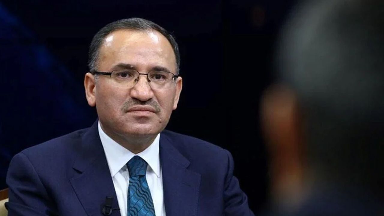 Bekir Bozdağ&#039;dan Fetullah Gülen açıklaması: &#039;Mekanı cehennem olsun&#039;