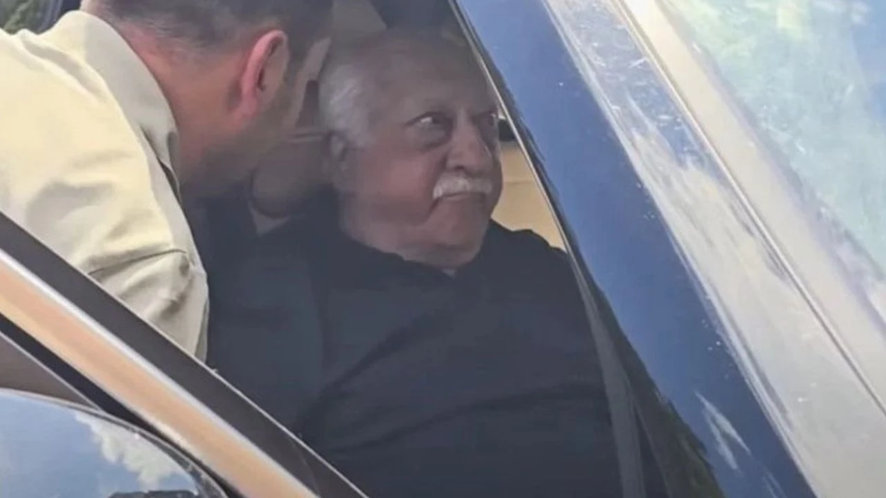 Cansu Canan, Fetullah Gülen'in ölüm haberini böyle sundu: 'Ateşi bol olsun!'