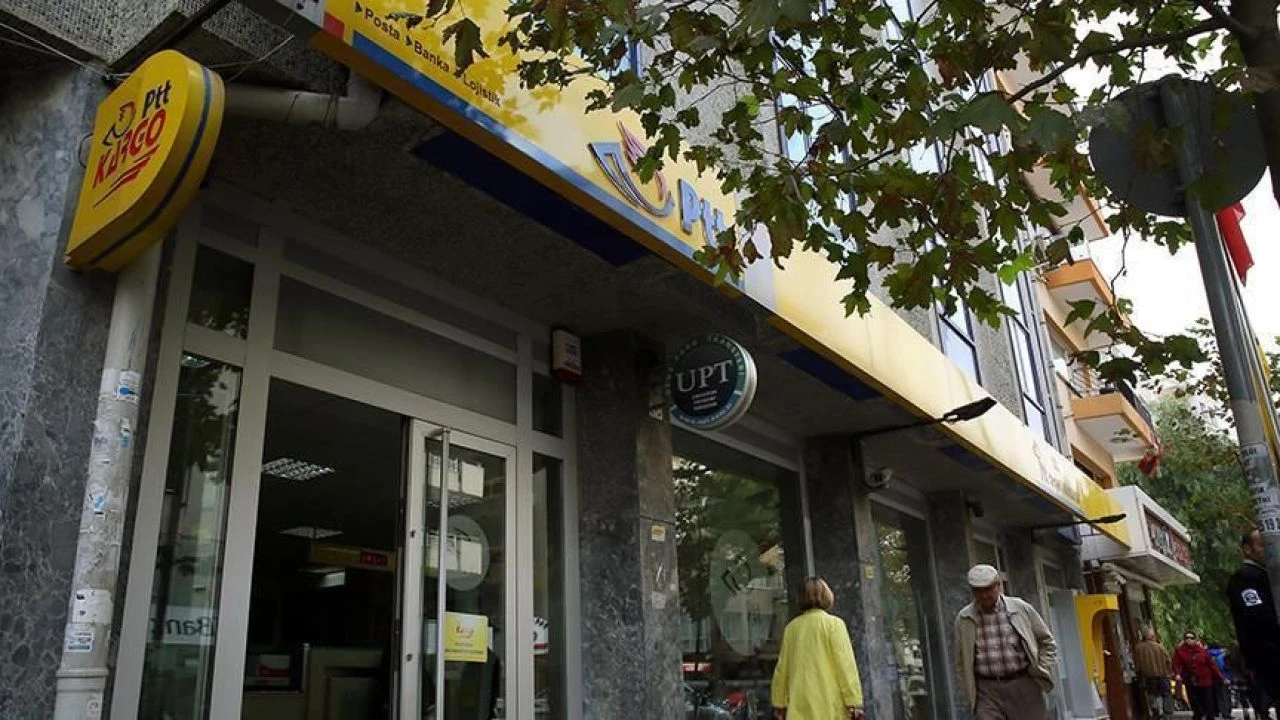 28 Ekim PTT açık mı? Kargo ve şubelerin çalışma saatleri belli oldu