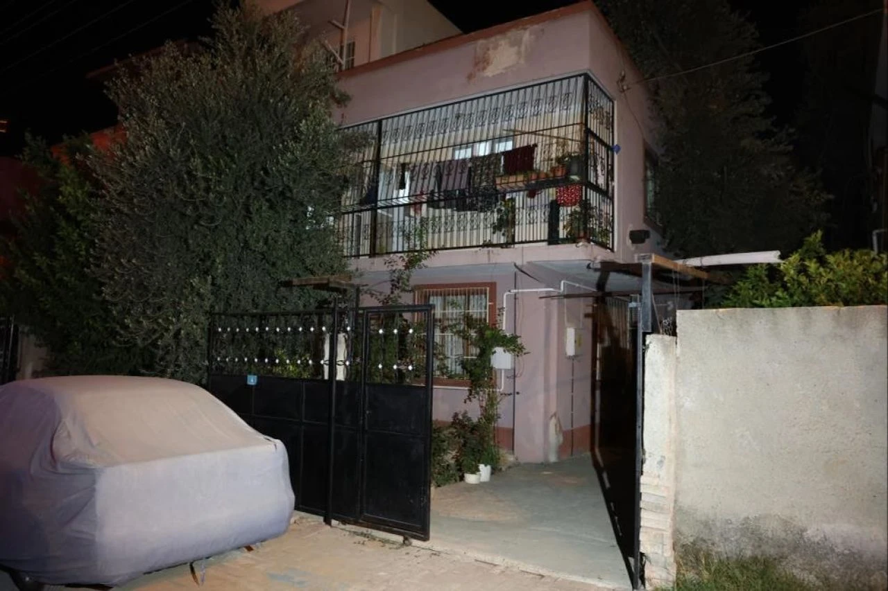 Adana'da şizofren gençten aile katliamı yaptı: Uyurken öldürüldüler - 1. Resim
