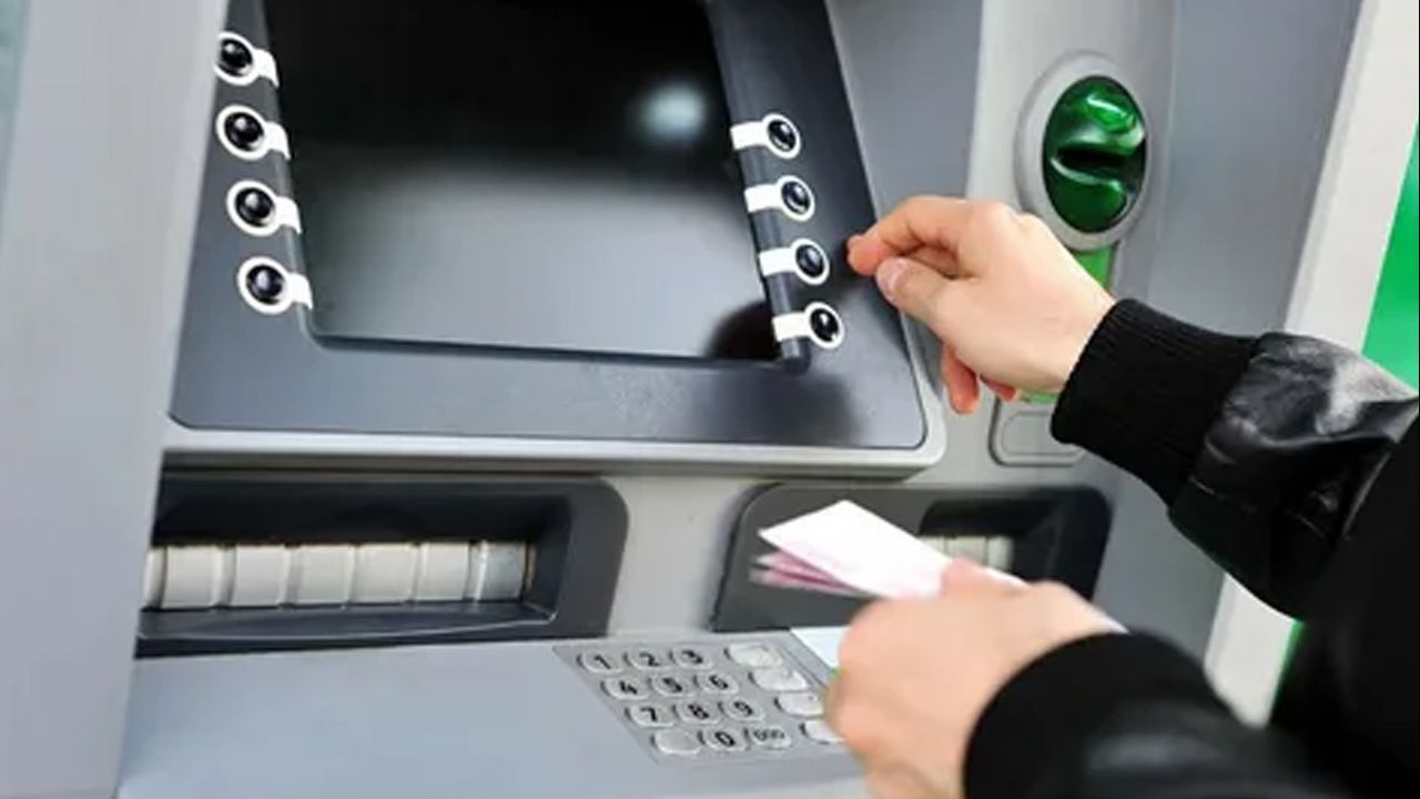 ATM cihazlarının neden sık bozulduğu ortaya çıktı! Banka genel müdürü çağrı yaparak seslendi  - 2. Resim