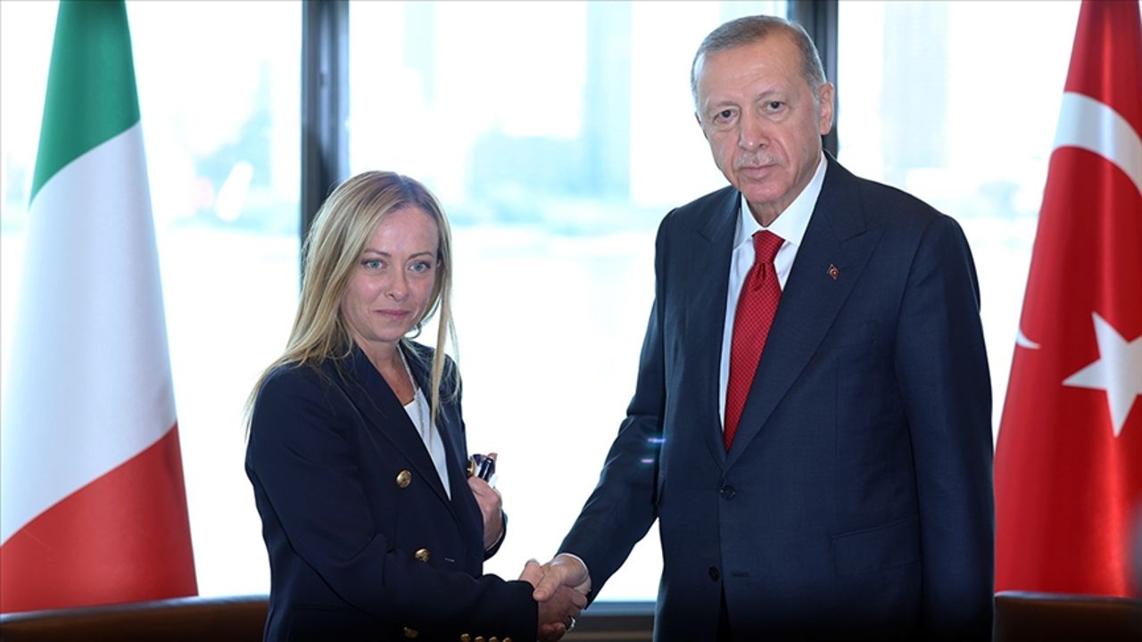 Cumhurbaşkanı Erdoğan ve İtalya Başbakanı Meloni ile telefonda görüştü