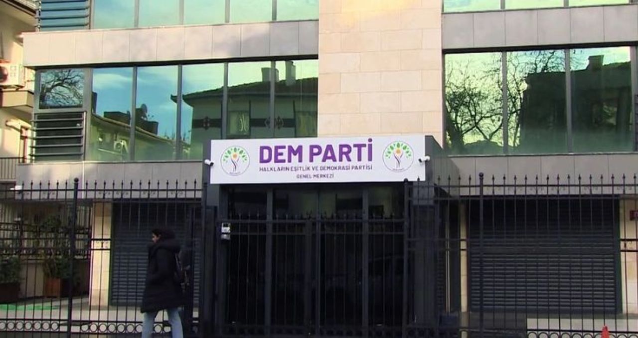 Devlet Bahçeli'nin Öcalan açıklaması sonrası DEM Parti'de olağanüstü toplantı! - 1. Resim