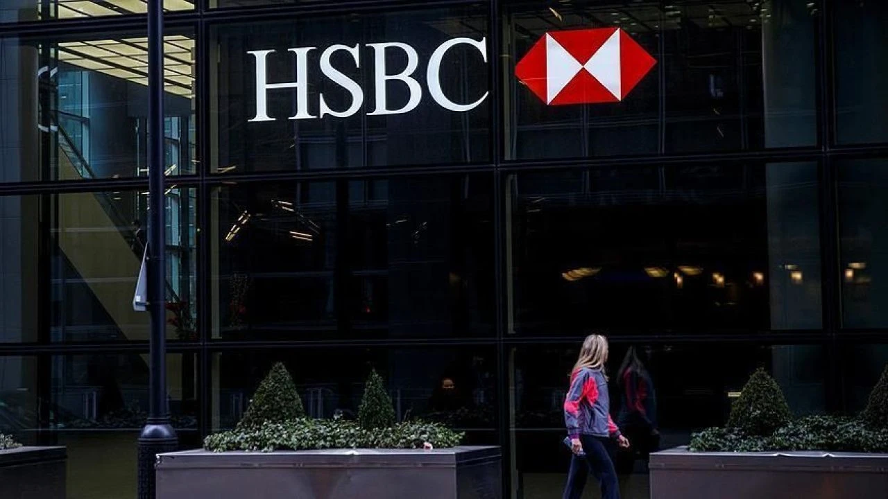 HSBC ilk kadın CFO'sunu atadı! Yeniden yapılanmayı duyurdu: Hong Kong, bankanın dört iş biriminden biri olacak - 2. Resim