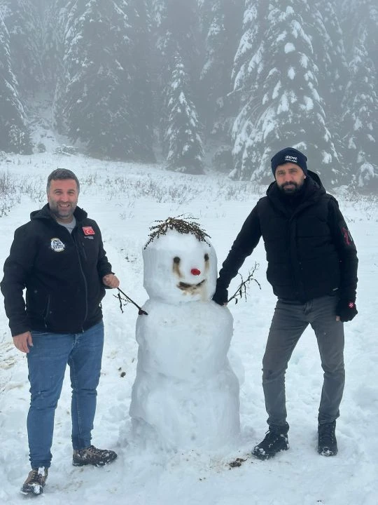 Kar yağışı başladı, göz gözü görmüyor! - 4. Resim