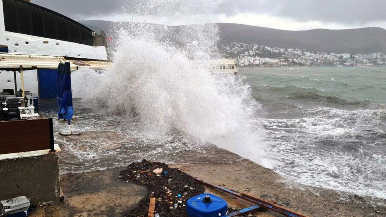 Meteoroloji uyardı! İki ilçe arasında kuvvetli fırtına