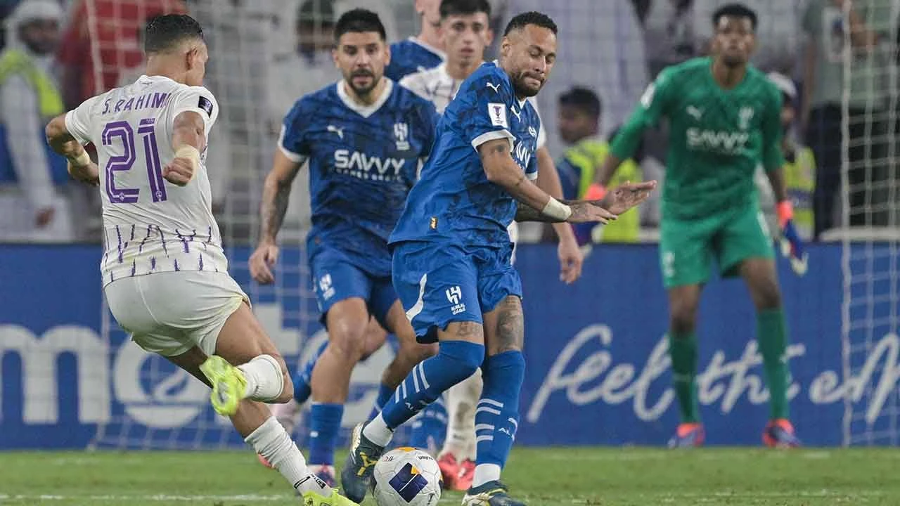 Neymar 1 yıl sonra yeniden sahalarda: Çıktığı ilk maçta 9 gol!