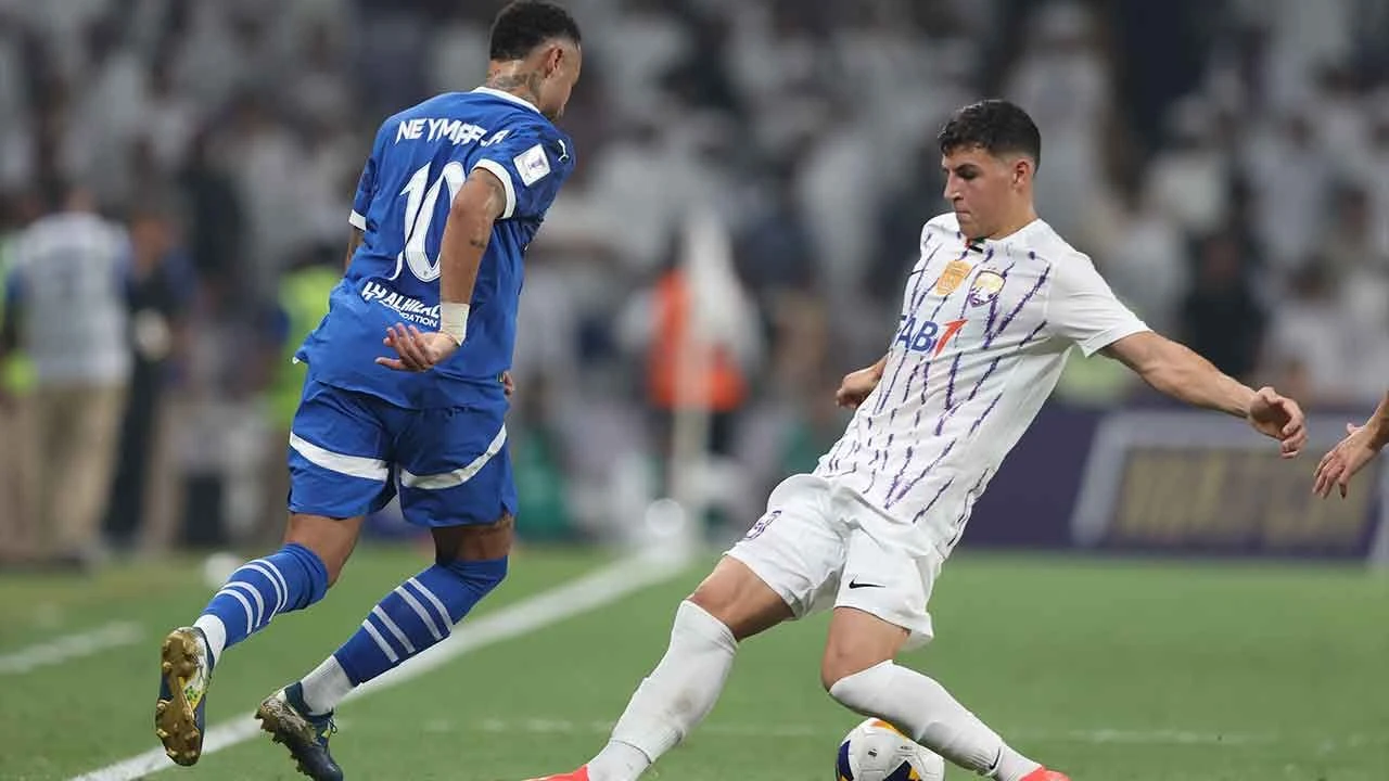 Neymar 1 yıl sonra yeniden sahalarda: Çıktığı ilk maçta 9 gol!