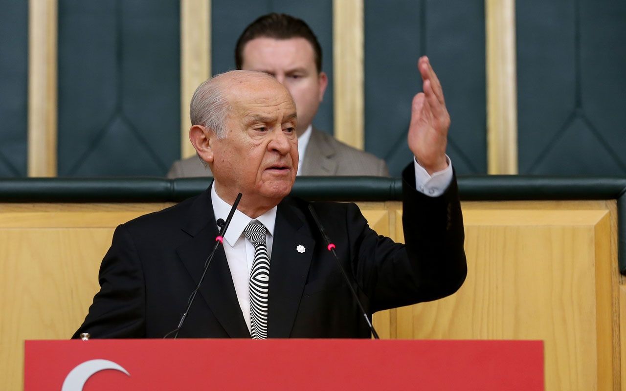 Son dakika |  Devlet Bahçeli'nin Öcalan çağrısı gündem oldu' DEM Parti'den ilk açıklama geldi - 1. Resim