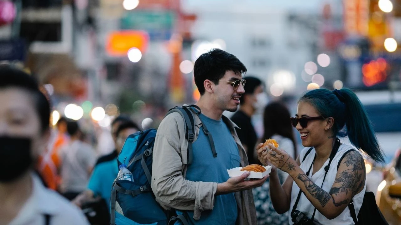 TÜİK açıkladı: Yerli turistler akraba evinde kalmayı tercih etti! Seyahat harcamaları arttı