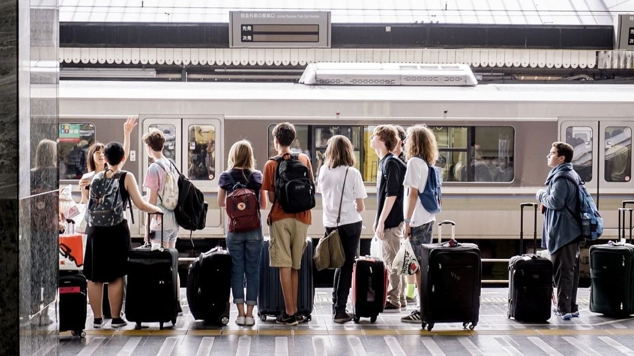 TÜİK açıkladı: Yerli turistler akraba evinde kalmayı tercih etti! Seyahat harcamaları arttı