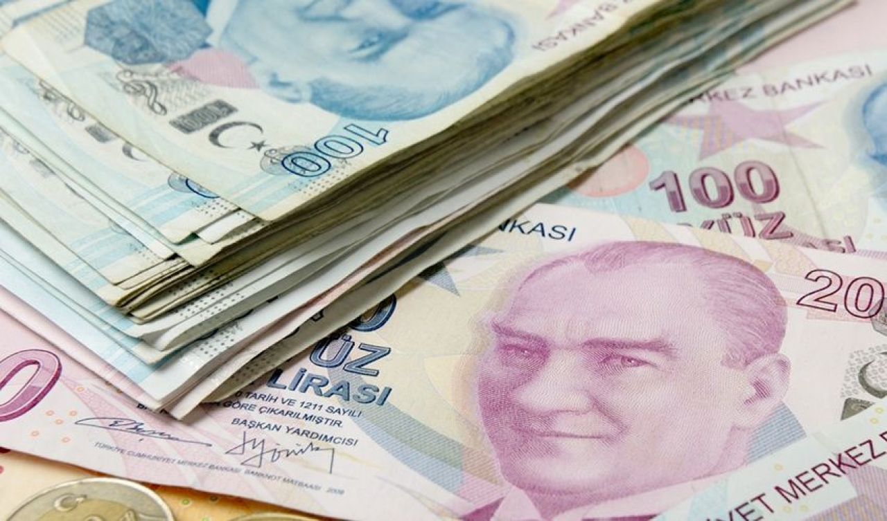 0 faizli kredi 50 bin liraya dayandı! 9 banka tek tek kesenin ağzını açtı: İşte faizsiz kredi veren bankalar - 2. Resim