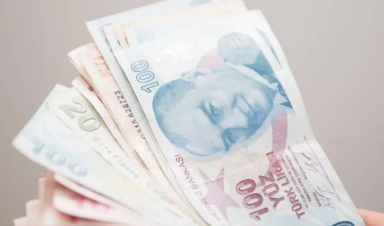 0 faizli kredi 50 bin liraya dayandı! 9 banka tek tek kesenin ağzını açtı: İşte faizsiz kredi veren bankalar - 1. Resim