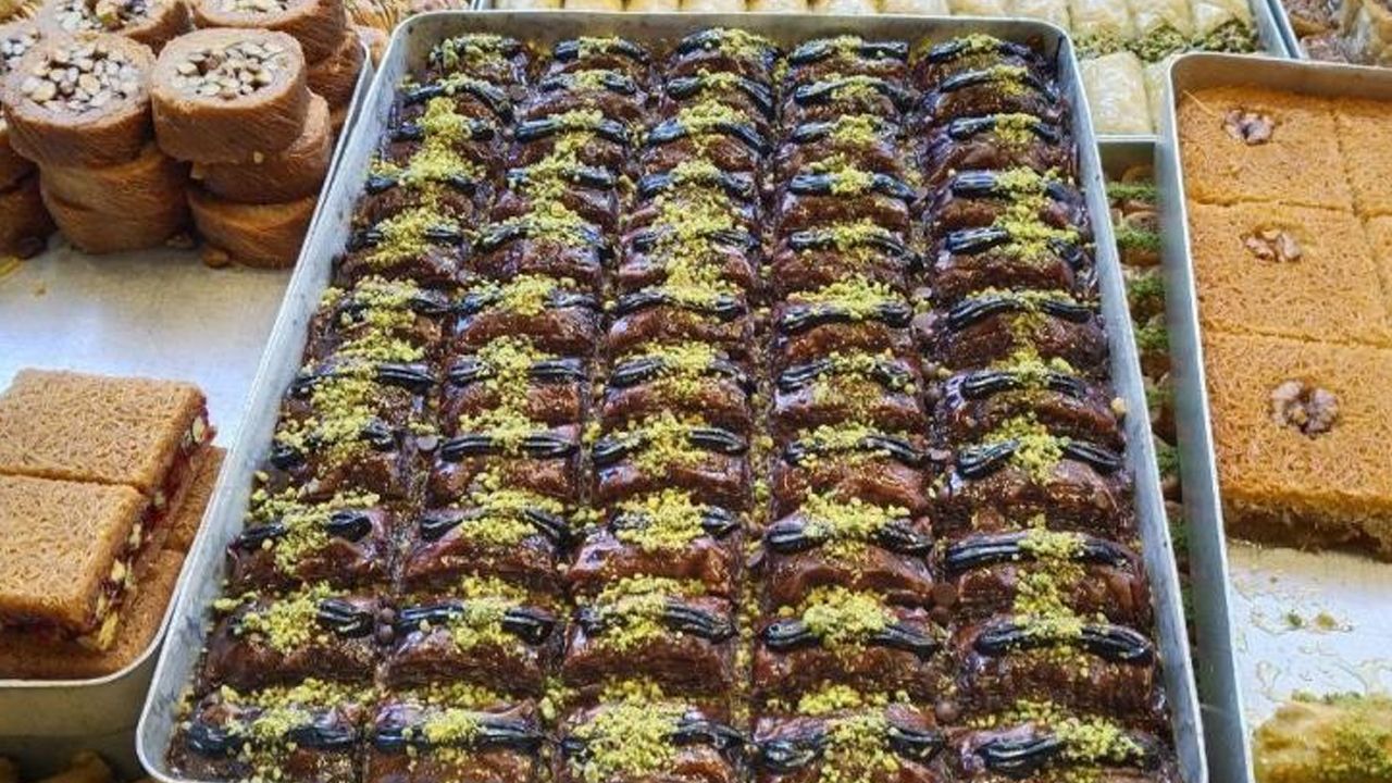 Dubai çikolatasından sonra şimdi de Dubai baklavası! Kilosu dudak uçuklattı