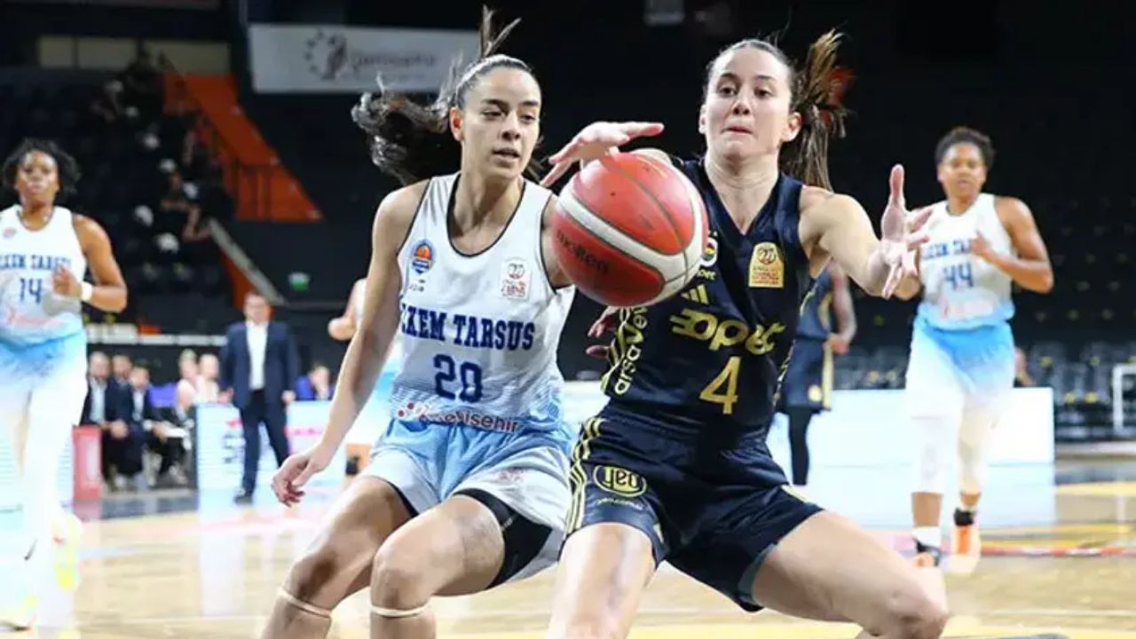 Fenerbahçe Opet, Avrupa Ligi&#039;nde KGHM&#039;yi 90-88 yendi!