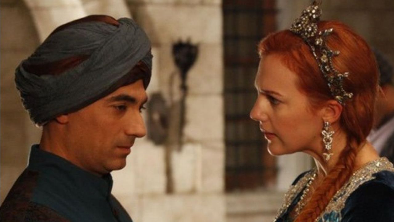 Hürrem Sultan ve Sümbül Ağa bir arada! Meryem Uzerli ile Selim Bayraktar&#039;ın değişimine yorum yağdı