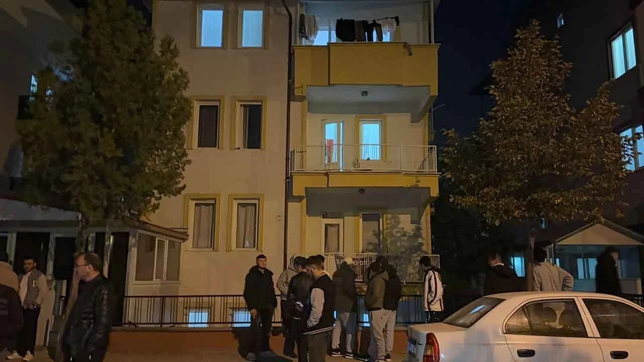 Öğrenci yurdunda korku dolu anlar! Çok sayıda biriktirilen çakmak gazı patladı - 1. Resim