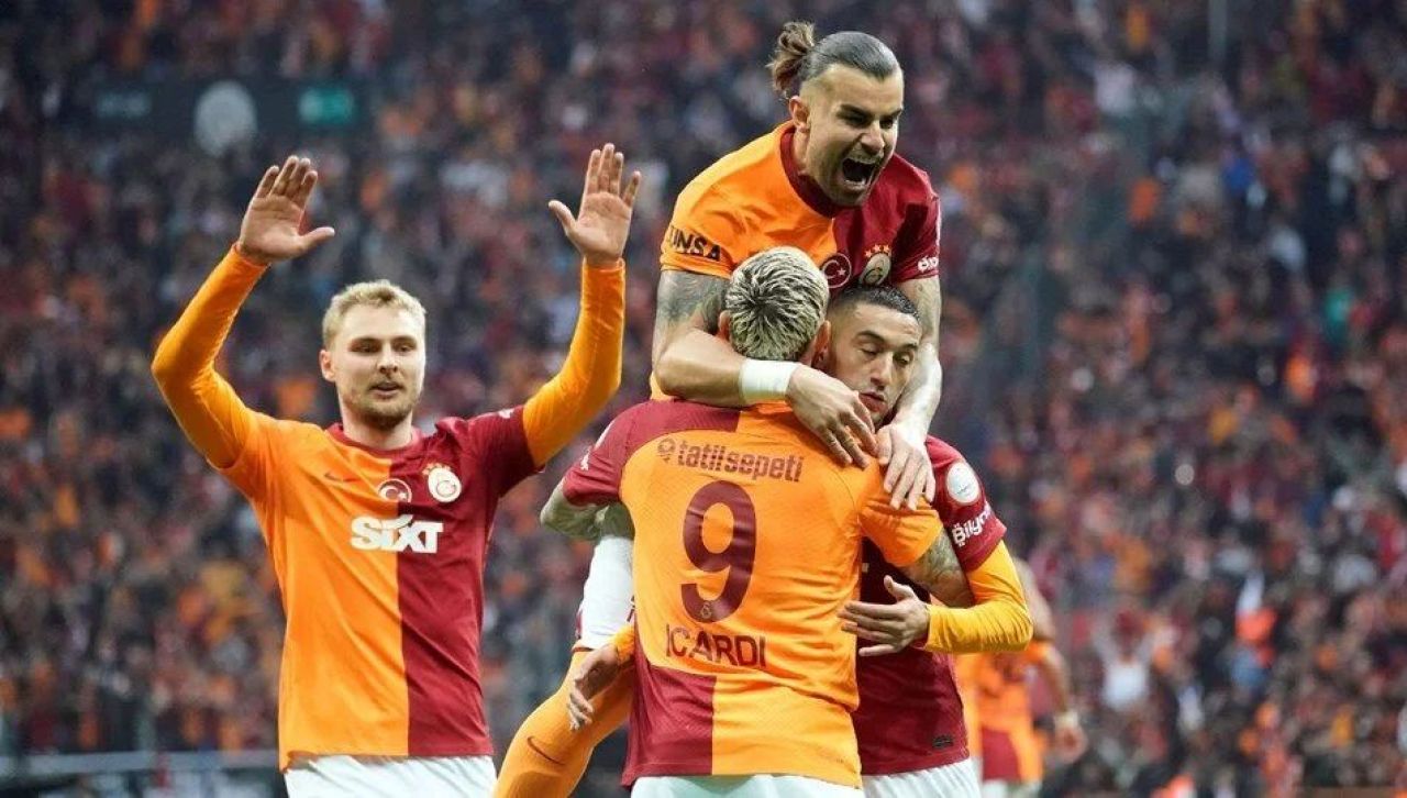 Son dakika: Galatasaray'ın Elfsborg maçı 11'i belli oldu | UEFA Avrupa Ligi - 2. Resim