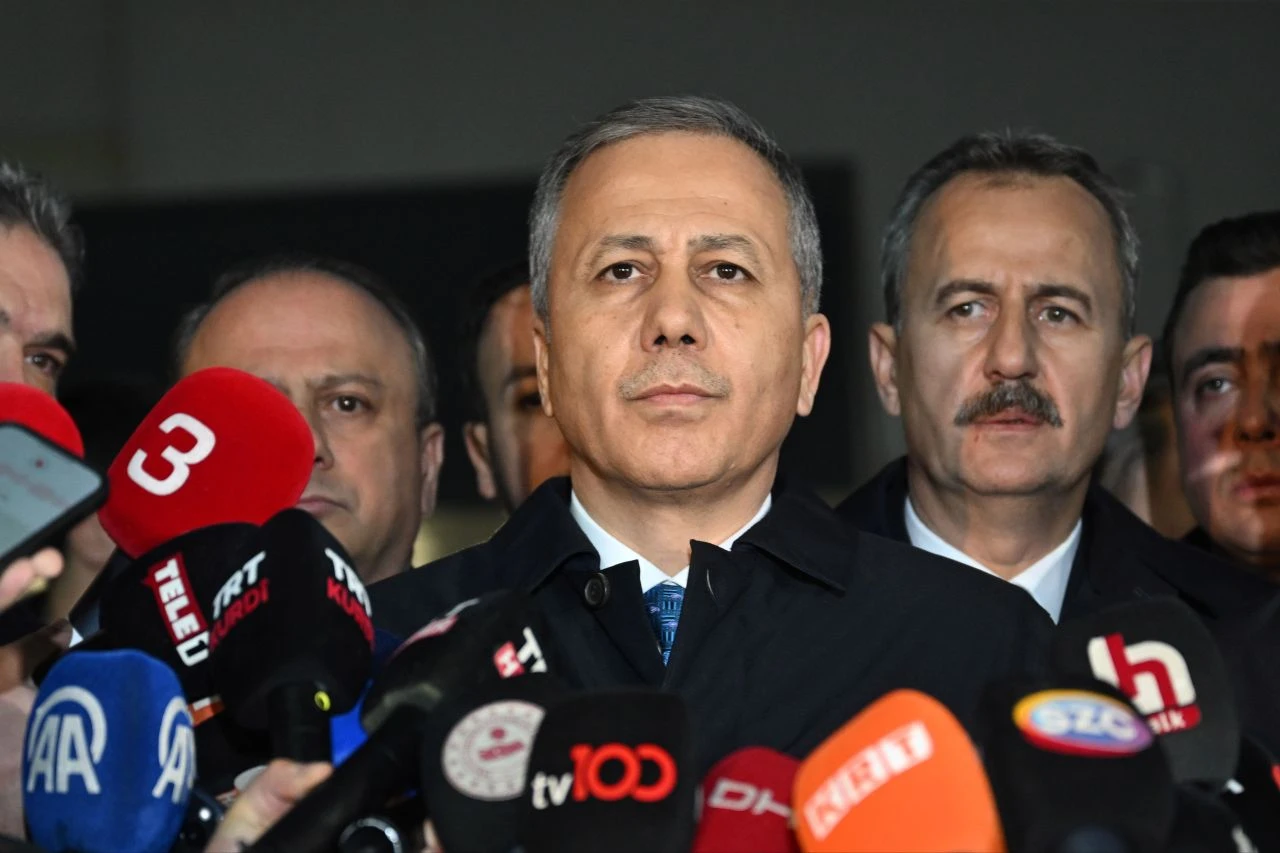Son dakika | TUSAŞ tesislerine terör saldırısı! Bakan Yerlikaya duyurdu: Şehit ve yaralılarımız var - 7. Resim