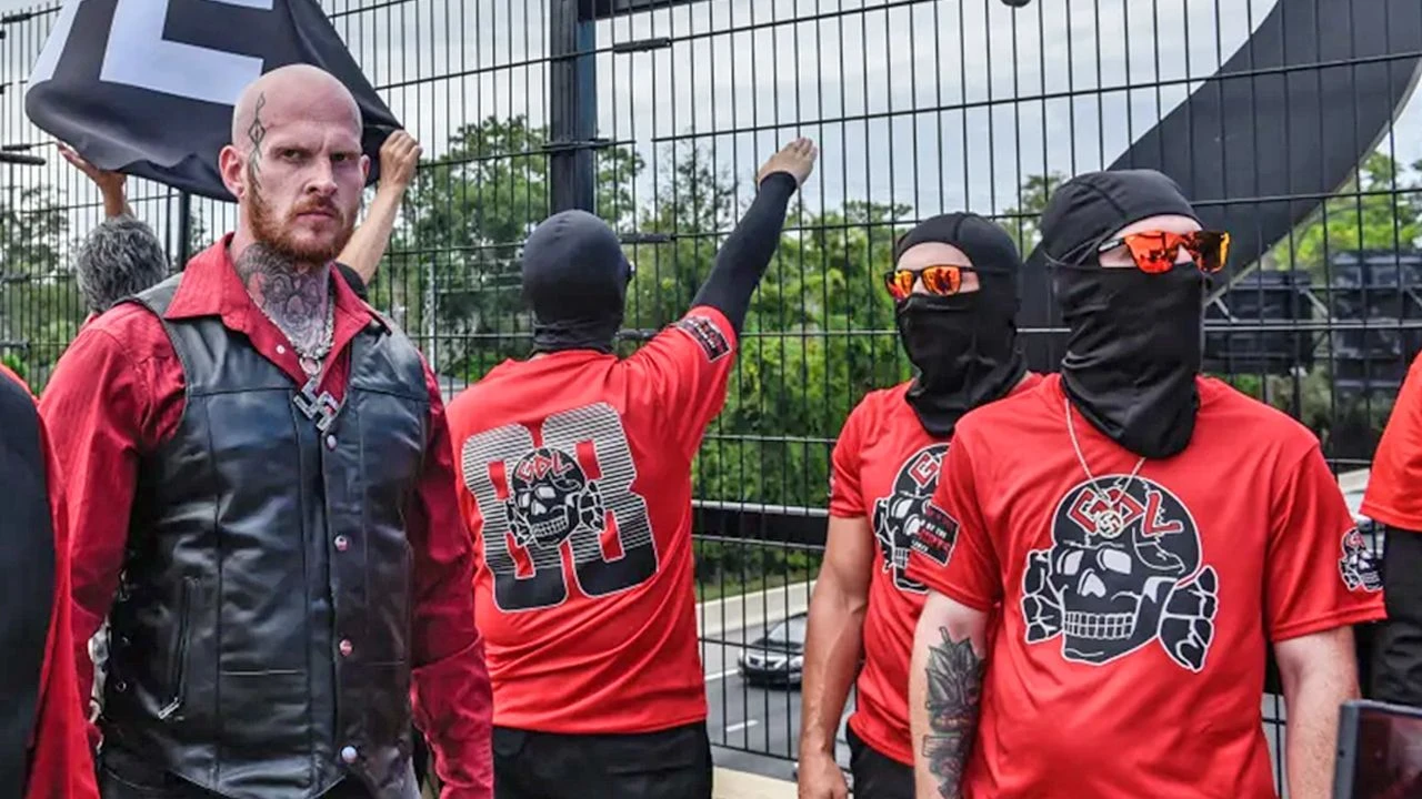 Avrupa'da İslamofobi'yi belgeleyen anket yayımlandı! Her iki Müslüman'dan biri insanlık dışı söyleme maruz kaldı