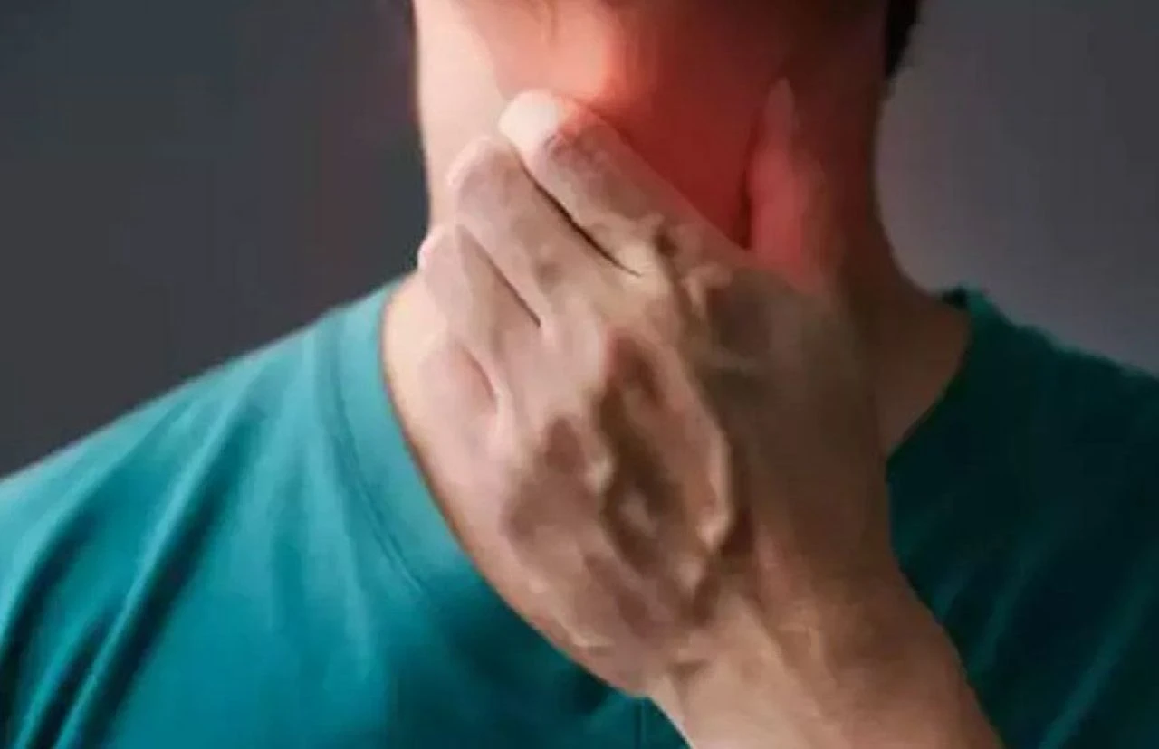 Boğaz ağrısı neden olur, nasıl geçer? Şiddetli boğaz ağrısına ne iyi gelir? - 3. Resim