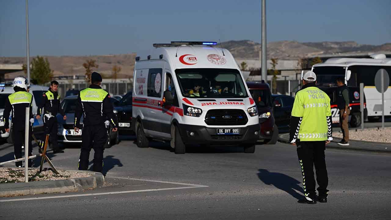 Eşinin gönderdiği çiçeği almak için aşağı inmişti! Evlilik yıldönümünde şehit edilen Zahide Güçlü'nün yürek yakan hikayesi - 3. Resim