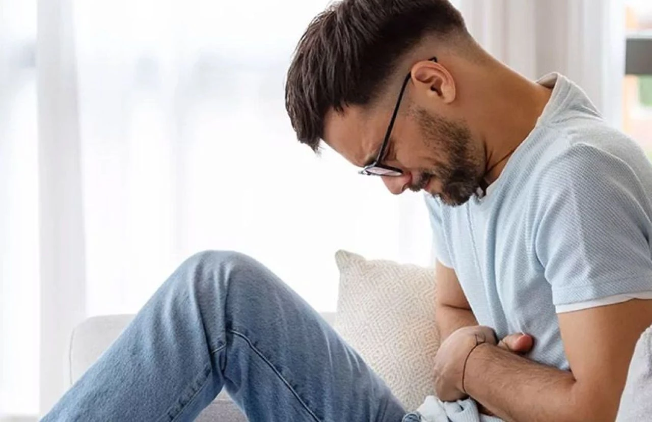 Karın ağrısı doğal ve kesin tedavi yolları: Evde şiddetli karın ağrısı nasıl geçer?