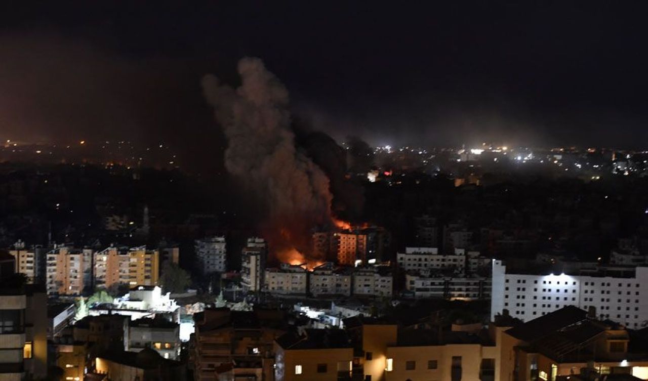 Son dakika | İsrail, İran'a saldırmak üzere! Lübnan'da 17 ayrı nokta vuruldu, can kaybı her saat artıyor - 2. Resim