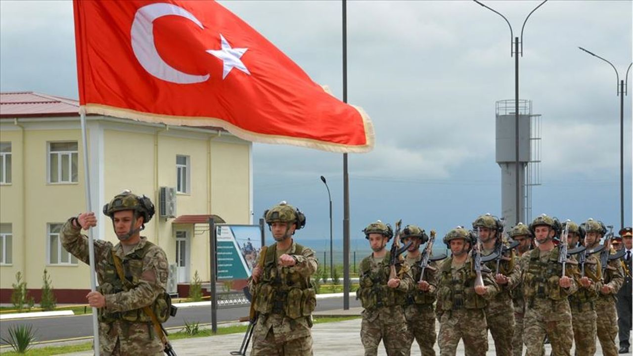 Son dakika! Mehmetçik’in Orta Afrika Cumhuriyeti&#039;ndeki görev süresi uzatıldı: Tezkere Meclis&#039;ten geçti!