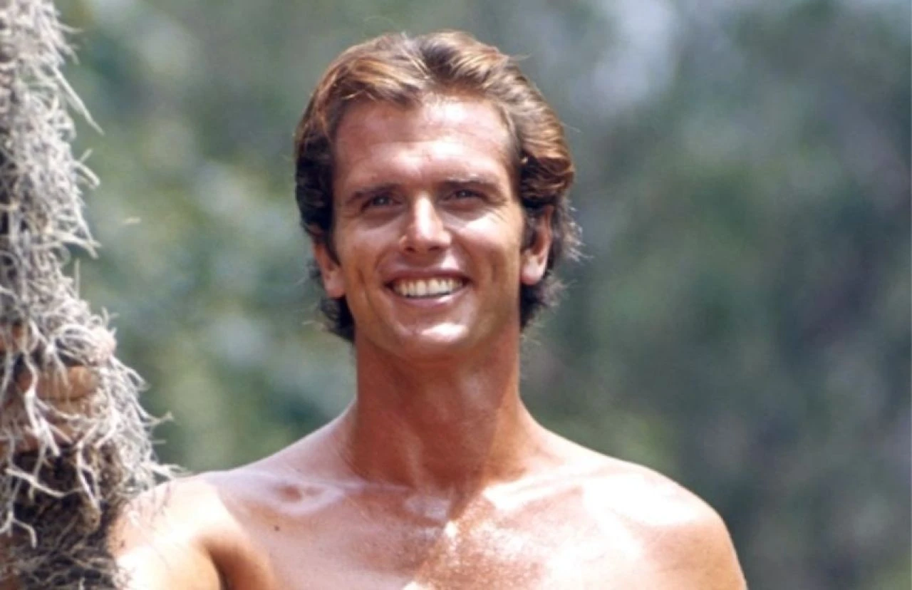 Tarzan dizisinin yıldızı Ron Ely hayatını kaybetti