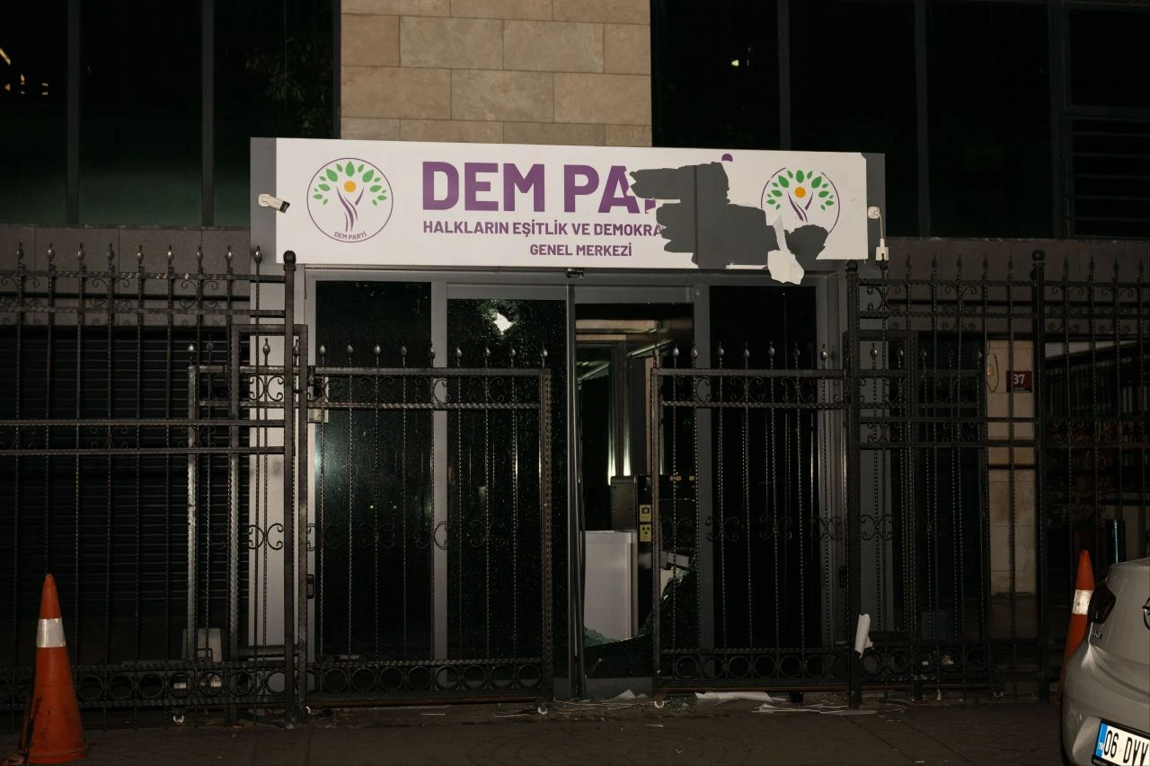 DEM Parti merkez binasına saldırı düzenlendi - 2. Resim