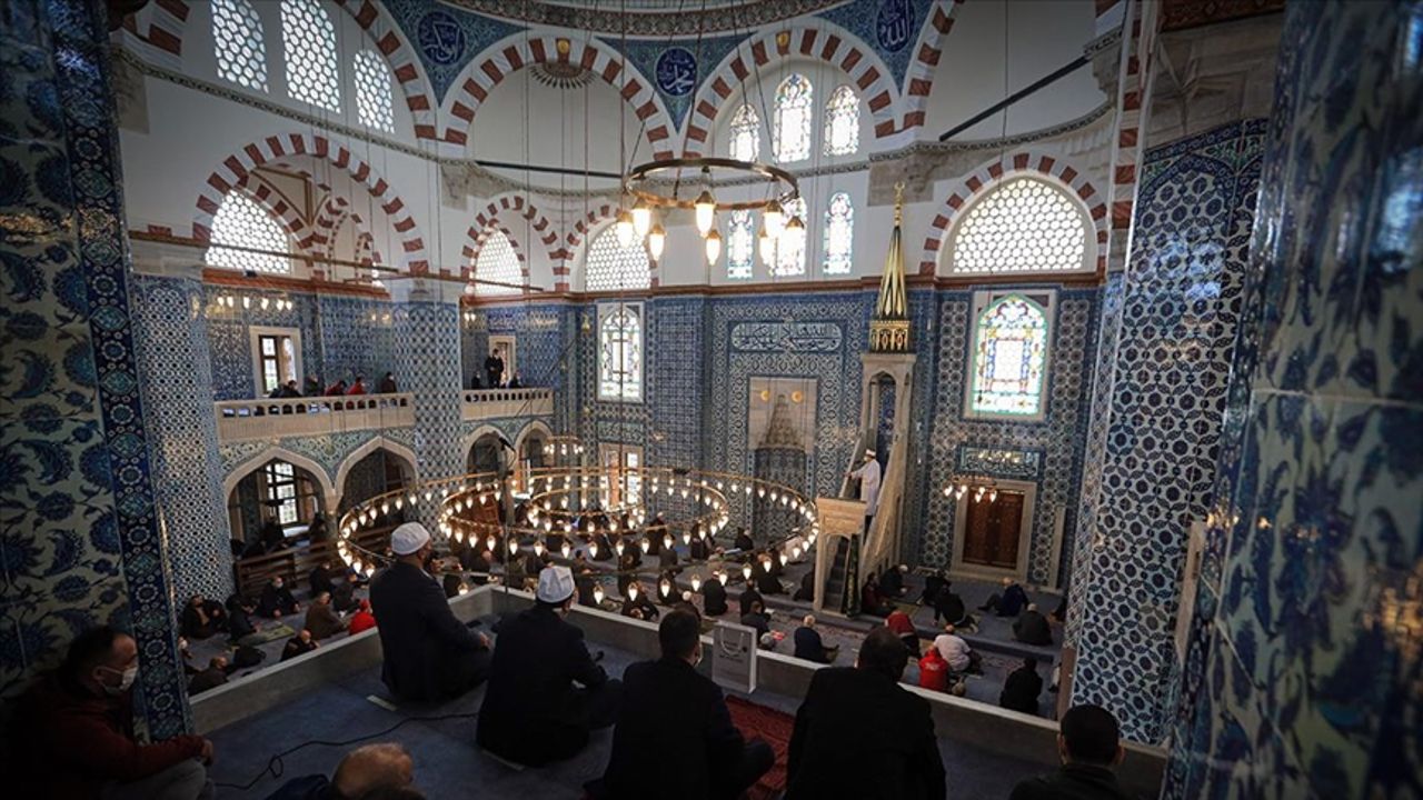 Diyanet İşleri Başkanlığı 25 Ekim 2024 tarihli Cuma hutbesinin konusunu yayımladı