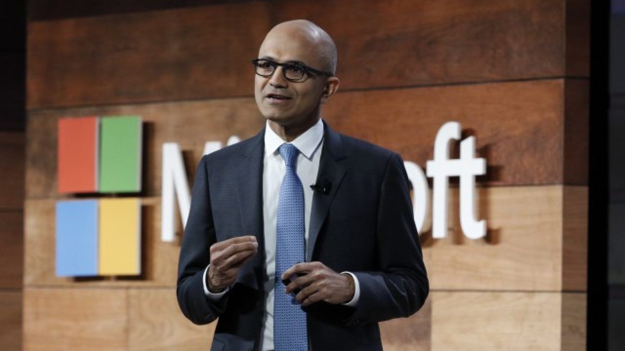 Microsoft CEO&#039;suna dudak uçuklatan maaş! 2024 yılında kazancı zirveye çıktı