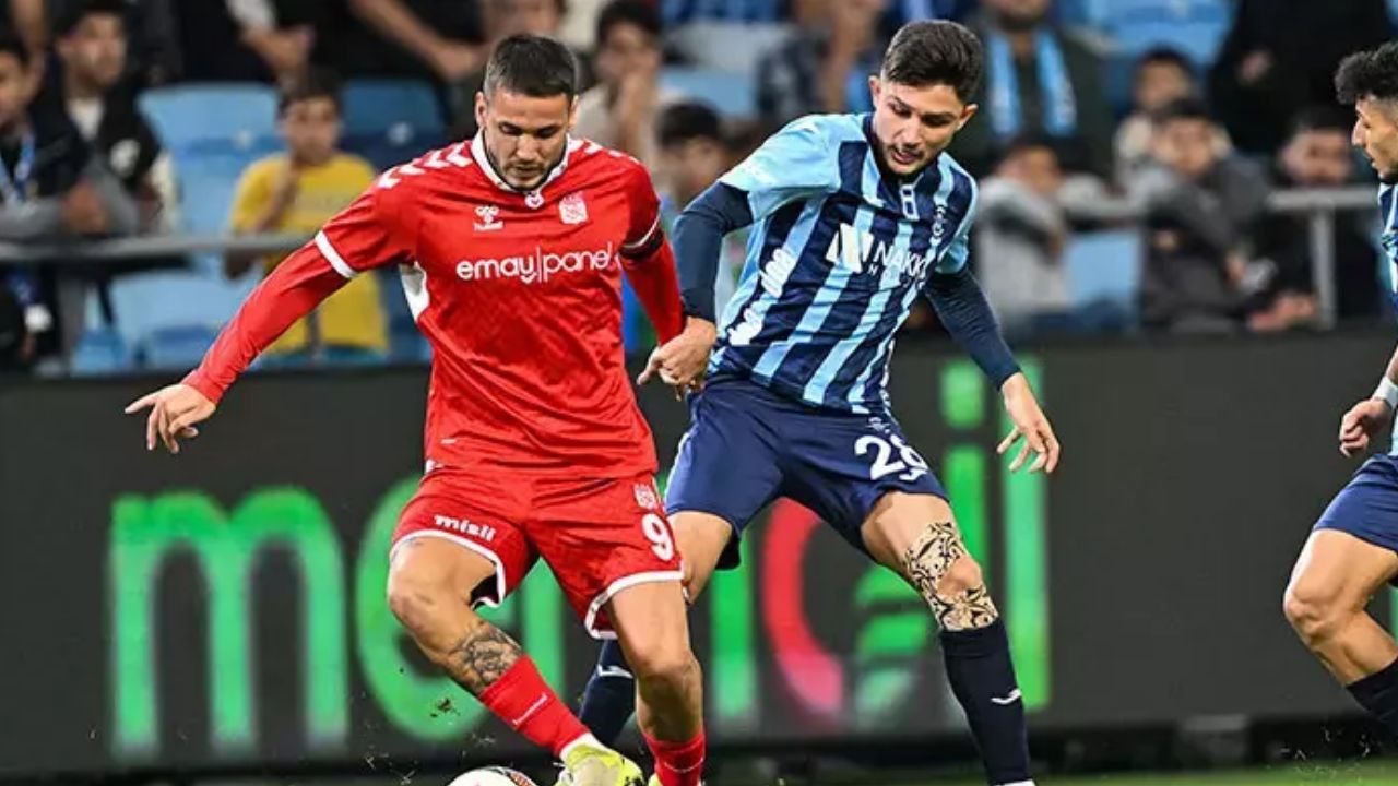 Sivasspor 2-0&#039;lık skordan döndü! Adana Demirspor&#039;u 4 golle geçti